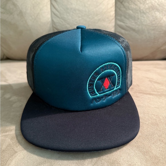 Hunter x Hunter Trucker Hat - Picture 1 of 4
